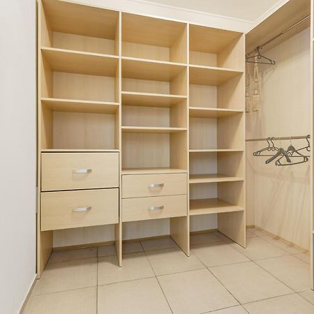 Deribasivska Cozy 4-Room Apartment Odessa Extérieur photo
