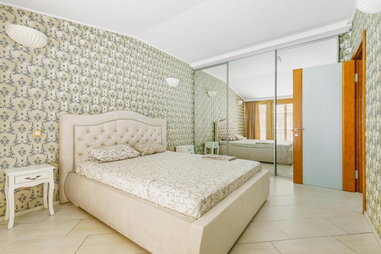 Deribasivska Cozy 4-Room Apartment Odessa Extérieur photo