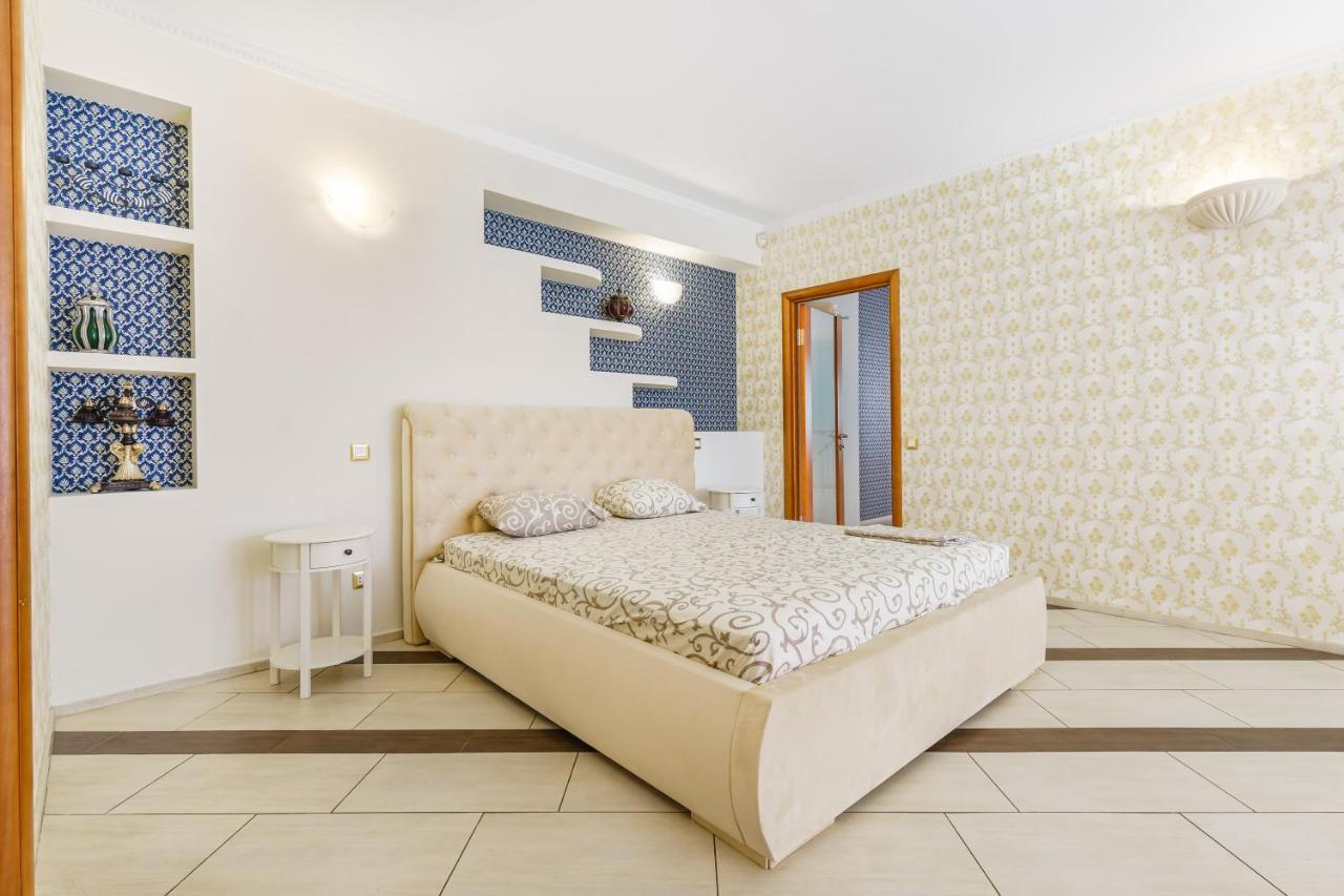 Deribasivska Cozy 4-Room Apartment Odessa Extérieur photo